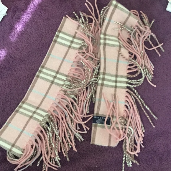 AUTHENTIC VINTAGE BURBERRY LONDON NOVA CHECK  100% {Cashmere] PINK Luxury Scarf - Picture 7 of 12